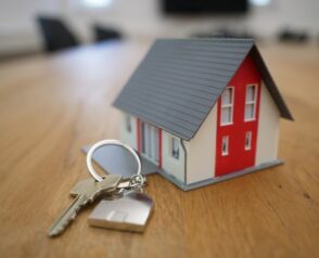 Top 4 Online Real Estate Marketing Online